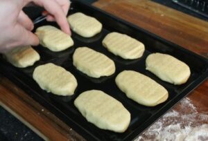 Pattern on the biscuits