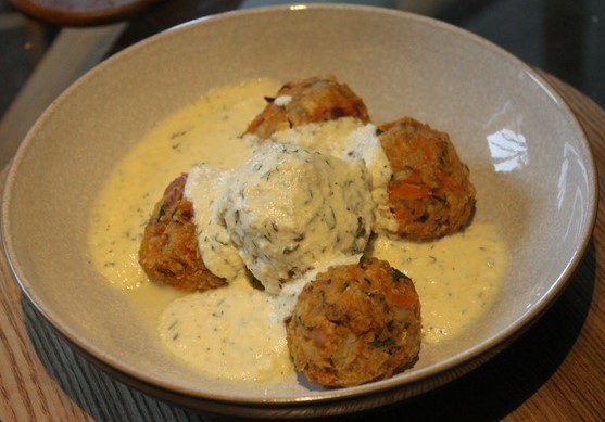 Bosnia Main – Vegetarian Ćufte